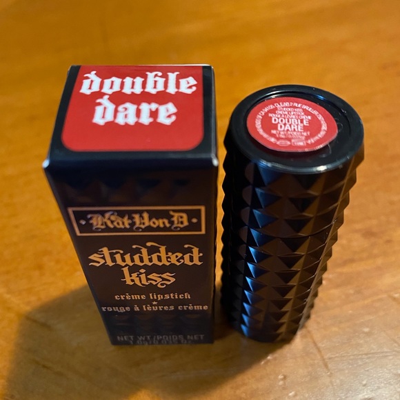 Kat Von D Studded Kiss Lipstick ๐ - Picture 8 of 11